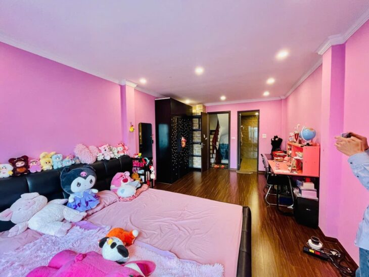 BÁN NHÀ 6 TẦNG MỚI TINH – 40M – O TO ĐỖ CỔNG – CÁCH MẶT PHỐ GIANG BIÊN 10M – LONG BIÊN