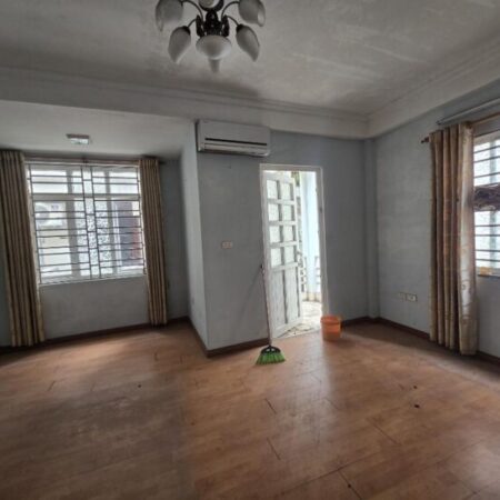 Bán nhà Cầu Giấy, lô góc, ngõ ô tô, 71m2, 5 tầng, Mt 5.3m, chỉ 15.6 tỷ Bán nhà Cầu Giấy, lô góc, ngõ ô tô, 71m2, 5 tầng, Mt 5.3m, chỉ 15.6 tỷ