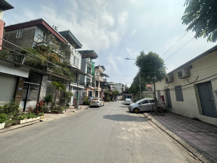 TƯ ĐÌNH 22 TỶ 110m Ô TÔ VỈA HÈ KINH DOANH,VIEW CÔNG VIÊN,LONG BIÊN