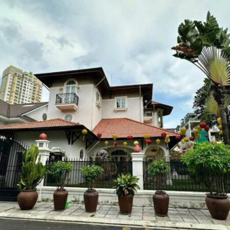 Bán biệt thự 146E19 Nguyễn Văn Hưởng Phường Thảo Điền Quận 2