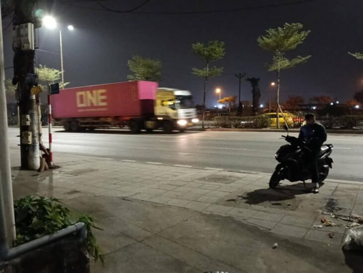 /-cake/-cake/-cake HIẾM BÁN NHÀ PHỐ SÀI ĐỒNG Ô TÔ ĐỖ CỬA-ĐƯỜNG Ô TÔ TRÁNH -AE ĐẦU TƯ HAY Ở ĐỀU ĐẸP