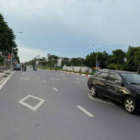 ???????????? ĐẤT NGỌC THUỴ -MẢNH ĐẤT ĐẸP KHÔNG TỲ VẾT- Ô TÔ VÀO ĐÂT-GẦN Ô TÔ TRÁNH -ĐẦU TƯ LÃI THẤY RÕ ???????????? ĐẤT NGỌC THUỴ -MẢNH ĐẤT ĐẸP KHÔNG TỲ VẾT- Ô TÔ VÀO ĐÂT-GẦN Ô TÔ TRÁNH -ĐẦU TƯ LÃI THẤY RÕ