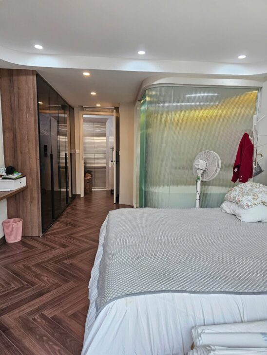 Địa chỉ: 282.15 Lạc Long Quân, quận Tây Hồ, Hà Nội