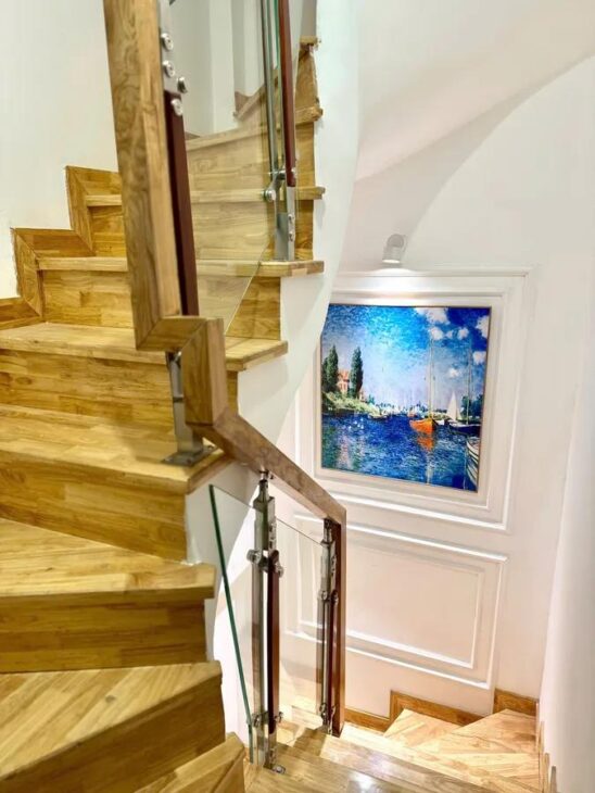 TRUNG TÂM QUẬN THANH XUÂN – HÀNG XÓM ROYAL CITY – GẦN PHỐ – 10M RA OTO – NGÕ ĐẸP – NHÀ ĐẸP LONG LANH