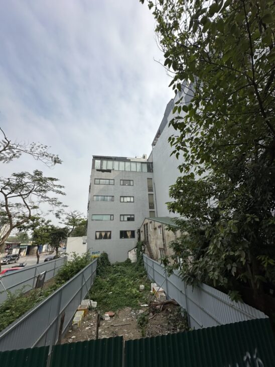 HOÀNG NHƯ TIẾP 25 tỷ 110m Ô TÔ TRÁNH KINH DOANH CHO THUÊ ĐỈNH,LONG BIÊN