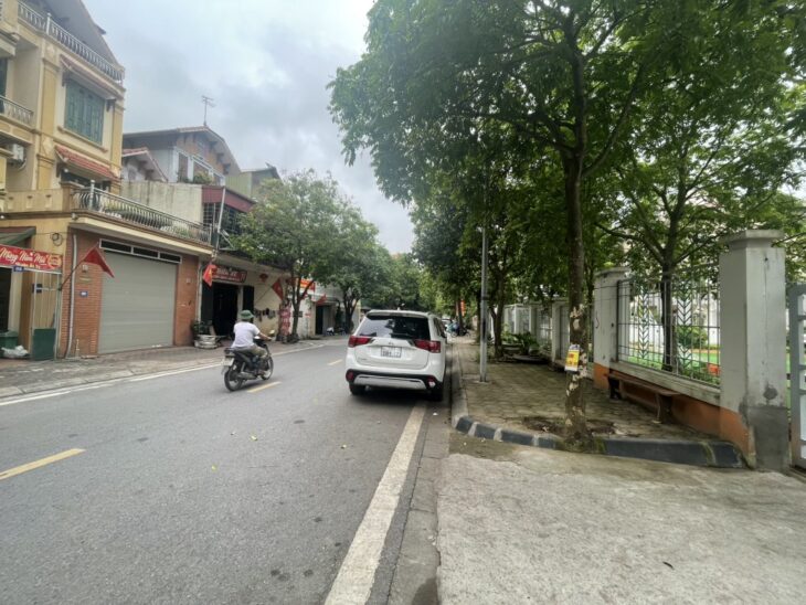 BÁN NHÀ LONG BIÊN 27 tỷ 95m MẶT TIỀN 5m NHÀ 6 TẦNG,KINH DOANH ĐỈNH