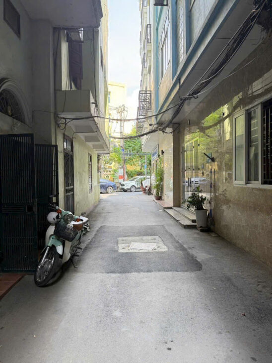 Bán phân lô quân đội quận Thanh Xuân 45m2, 3 tầng, ngõ thông, ô tô qua nhà, 13tyxx