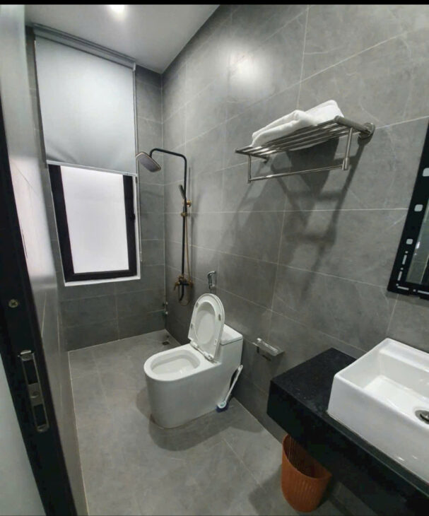 – Sơn Trà, Biệt thự 3 tầng, 2 mặt tiền kinh doanh, gần khán đài pháo hoa và khu sophau bờ sông hàn