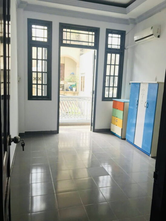 Nhà Lê Văn Sỹ,P1 Tân Bình, Sát sân bay, 4 tầng, 33m2 Nhỉnh 6 tỷ