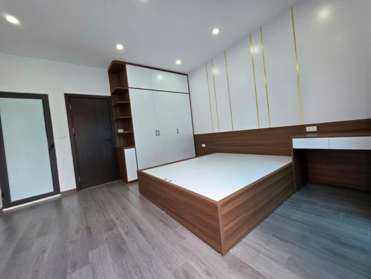 Bán nhà 5 tầng 30m mới cực đẹp ngõ 197 Trần Phú, Hà Đông
