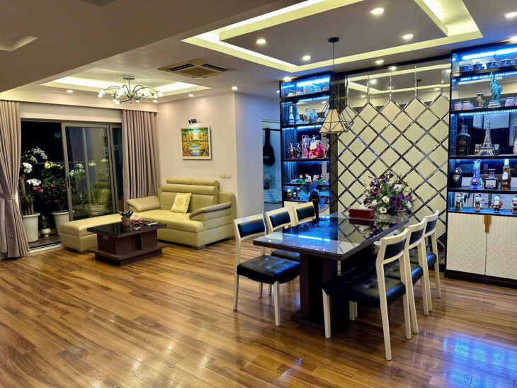 Bán căn hộ chung cư sổ đỏ Hud3 Linh Đàm, Hoàng Mai, 140m2, 4 ngủ giá rẻ