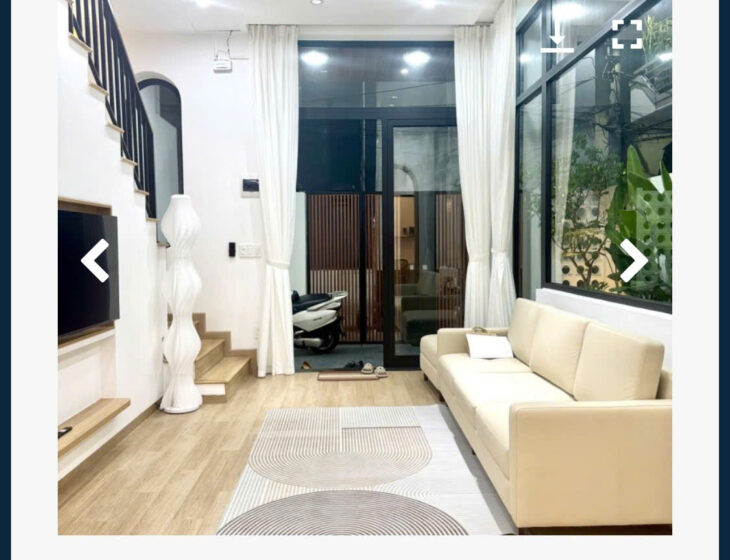 + Toà khách sạn 6,5 tầng hiện đại, Ngũ Hành Sơn, gần trung tâm Chính quận, đi bộ vài phút ra bãi