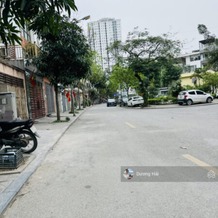 Bán đất Trần Thái Tông – DT 100m*MT 6m Xây văn phòng – Hai thoáng sát CV Cầu Giấy