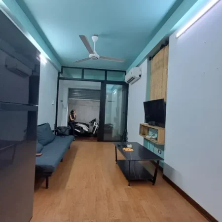 Bán Nhà Nguyễn Lương Bằng 32m2. 5 tầng. mặt tiển 3m. giá 8.6 tỷ Đống Đa Hà Nội