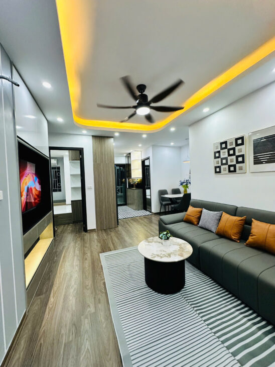 Bán căn hộ chung cư sổ đỏ CT4B-X2 Linh Đàm, full NT mới, 68m2, 2 ngủ, 4ty420
