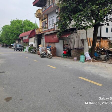 BÁN ĐẤT KINH DOANH 100M2 TIÊN DƯỢC SÓC SƠN – 3 Ô TÔ TRÁNH – GIÁ 5X BÁN ĐẤT KINH DOANH 100M2 TIÊN DƯỢC SÓC SƠN – 3 Ô TÔ TRÁNH – GIÁ 5X