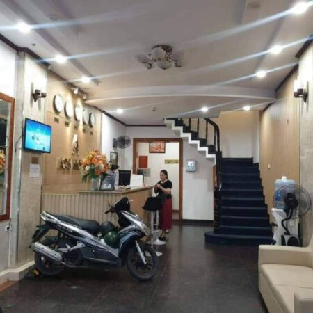 Khách Sạn Mặt Phố Mai Hắc Đế 100m2/ 8Tầng/ MT 4.5m 83 Tỷ, Doanh thu 1.6 Tỷ/năm Khách Sạn Mặt Phố Mai Hắc Đế 100m2/ 8Tầng/ MT 4.5m 83 Tỷ, Doanh thu 1.6 Tỷ/năm