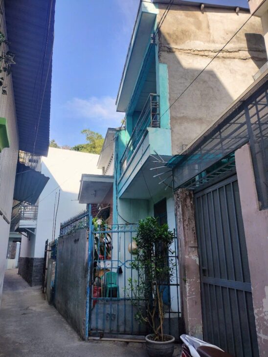 BÁN NHÀ TTTP GÂN NGAY CHỢ HẺM PHƯƠNG SÀI NHA TRANG
