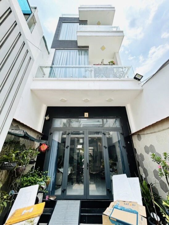 NHÀ RIÊNG NỞ HẬU TÀI LỘC – 4 TẦNG – KHU BIỆT TỰ KIỀU ĐÀM – DT: 4.2M x20M( 78M2) – TÂN HƯNG – QUẬN