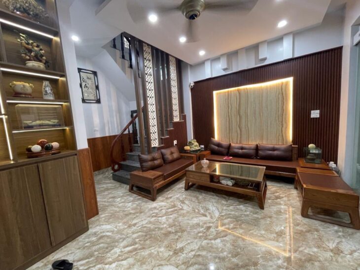SIÊU PHẨM- Ô tô đỗ cửa Hoàng Đạo Thành 31/35m, 6T Thang máy, MT 5.2m 10.6 Tỷ