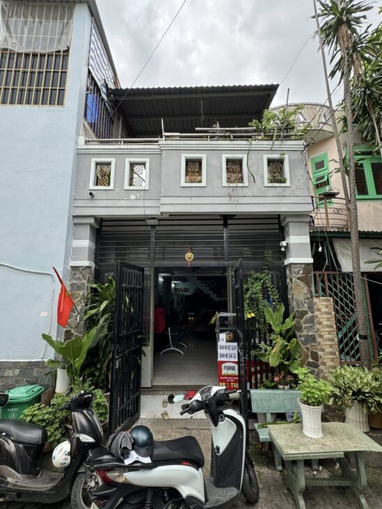 Bán nhà 60/ đường số 4 – Gò Xoài. Bình hưng hoà A. Q BTDT: 4 x 16. 1 lầu 2PN+1P thờ + ST Giá: 5.5