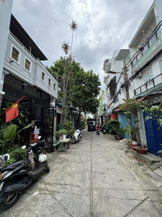 Bán nhà 60/ đường số 4 – Gò Xoài. Bình hưng hoà A. Q BTDT: 4 x 16. 1 lầu 2PN+1P thờ + ST Giá: 5.5