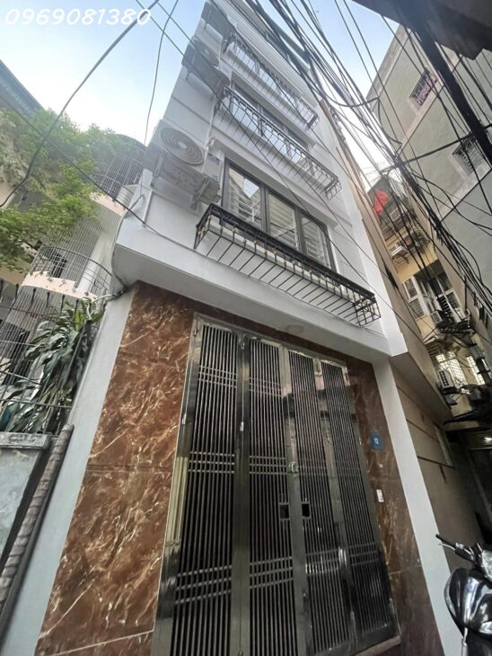 Bán nhà Hạ Đình ! 30M 6T MT 3,9M giá 7,5 tỷ còn thương lượng ! Nhà mới full nội thất