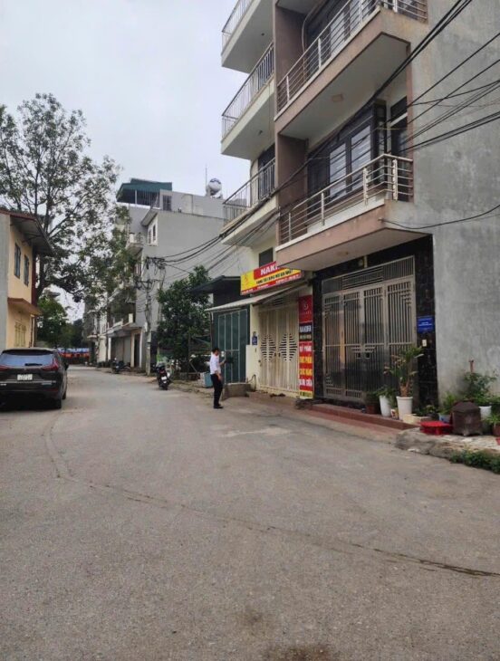 Bán đất Kim Chung, Hoài Đức, gần KĐT Hindo Royal Park, 50m lô góc, oto kinh doanh, giá đầu tư.