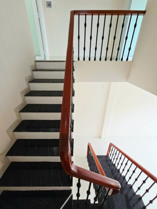 Bán nhà 2 tầng, 67m², 2PN, 2WC, Q.9, 4.3 tỷ, sổ đỏ