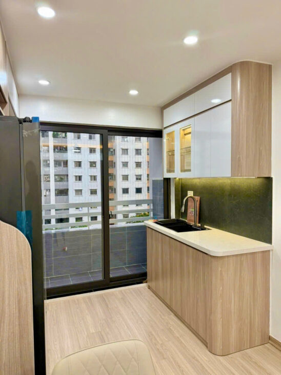 Bán căn hộ chung cư sổ đỏ Nơ 10 Linh Đàm, Q. Hoàng Mai DT 56m2, 2 ngủ, 3.x tỷ