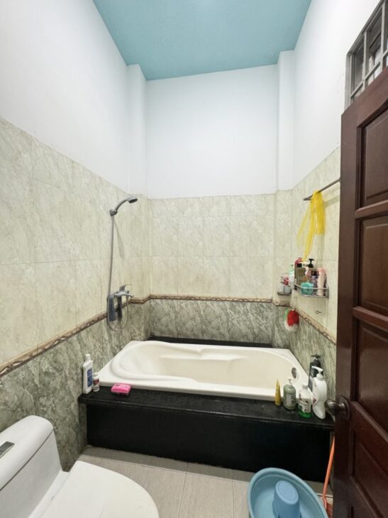 Bán nhà 72m², 6PN, 4WC, 4 tầng, Linh Trung, Thủ Đức – 8.9 tỷ