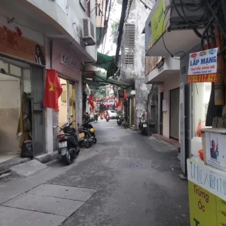 Bán Nhà Xã Đàn2. 47m2. 3 tầng.mặt tiền 5.4. giá 8.4 tỷ Đống Đa Hà Nội