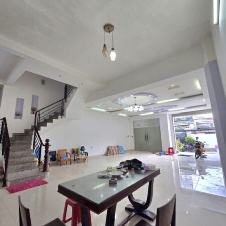 Bán Biệt Thự 162m2, 3 tầng, 5PN, 6WC, Dương Văn Cam, Linh Tây, Thủ Đức – 12.65 tỷ