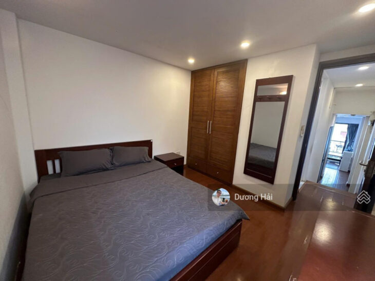 Bán nhà mặt phố Quận Cầu Giấy 190m2 – 9 tầng – thang máy dòng tiền ổn định 2tỷ6/năm hai thoáng