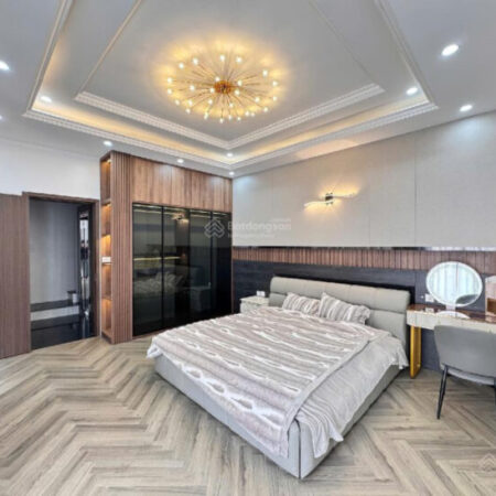 Bán nhà Kim Giang, DT 50m2, ngõ rộng,gần phố,nhà đẹp,ở luôn, giá 7.85 tỷ, SĐCC