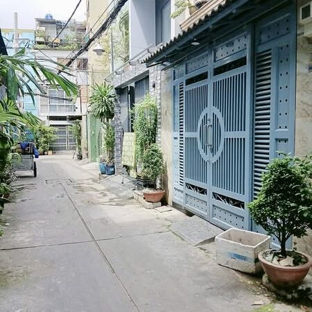 CMT8 – NGAY HÀ ĐÔ CENTROSA – HXH NHỰA 6M – 2 MẶT HẺM – 60M². CHỈ 9.X TỶ.