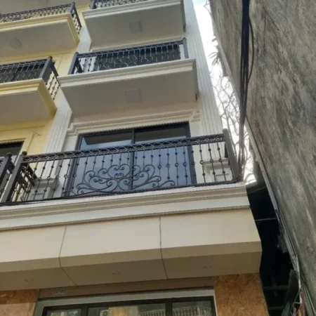 Bán Nhà Hoàng Mai 34m2, 5 tầng. mặt tiền 3.5m. giá 6.9 tỷ Hoàng Mai Hà Nội
