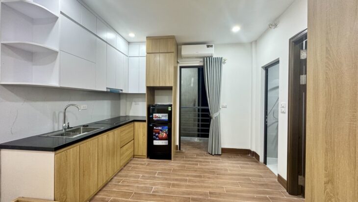 Bán nhà Hoàng Văn Thái, 60m2, 7 tầng, thang máy, 10 phòng cho thuê, full nội thất, 13,55 tỷ.