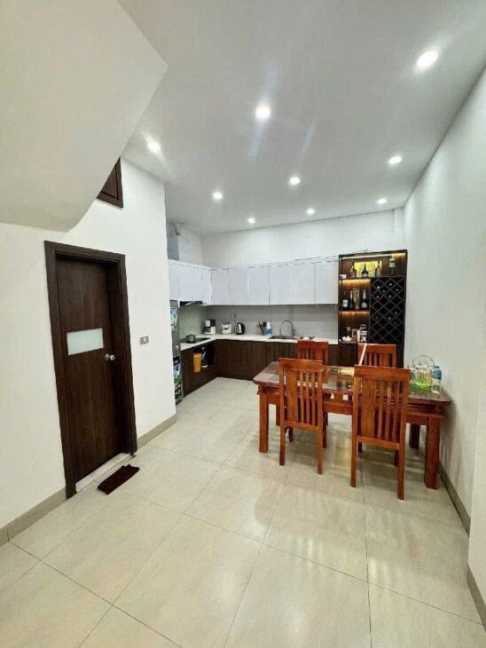 BÁN NHÀ 12 tỷ NGUYỄN VĂN CỪ 50m NGÕ Ô TÔ,GARA KHU VÍP LONG BIÊN HÀ NỘI