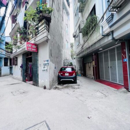 TÒA CHDV XÂY MỚI Ở CẦU GIẤY-7 TẦNG THANG MÁY-10 PHÒNG-PCCC ĐẦY ĐỦ- KHU VỰC VIP- TẦM TIỀN NHIỀU