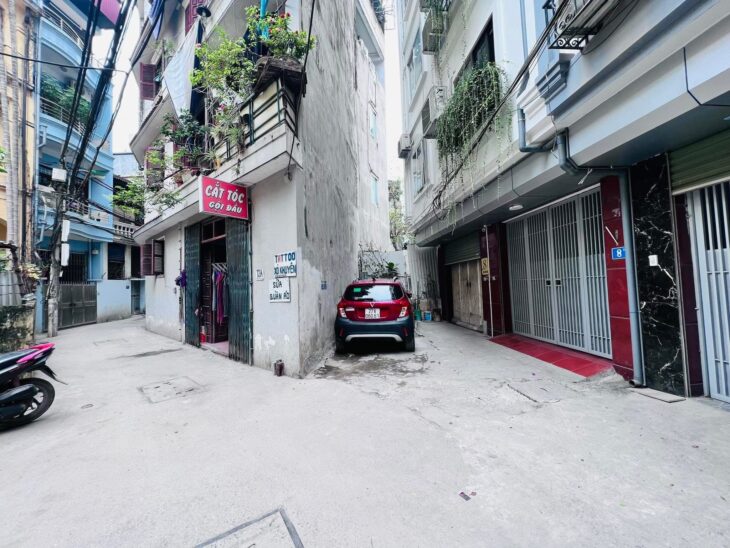 TÒA CHDV XÂY MỚI Ở CẦU GIẤY-7 TẦNG THANG MÁY-10 PHÒNG-PCCC ĐẦY ĐỦ- KHU VỰC VIP- TẦM TIỀN NHIỀU