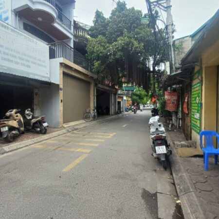 BÁN NHÀ LĨNH NAM HOÀNG MAI-DÂN XÂY- 7 TẦNG- 4,6 TỶ