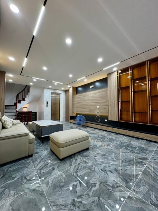 BÁN NHÀ LĨNH NAM MỚI KOONG- THANG MÁY- MT RỘNG-LÔ GÓC – 6,99TỶ