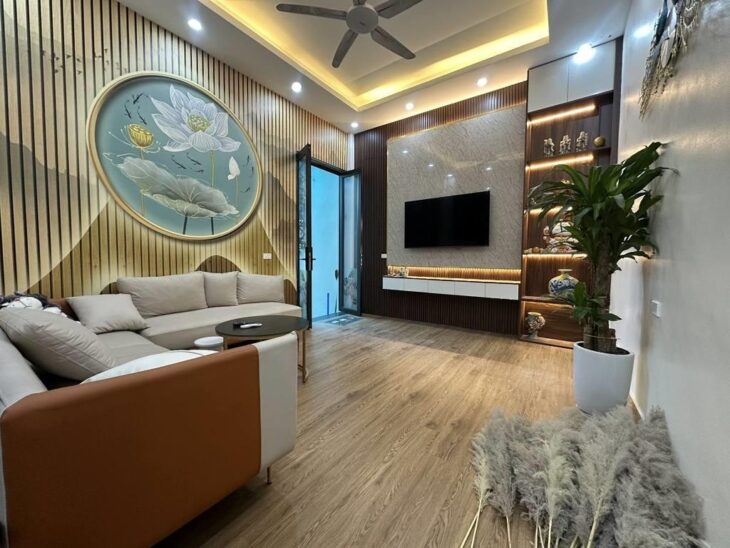 BÁN GẤP NHÀ LĨNH NAM- MT RỘNG- CHỈ 6,1TỶ