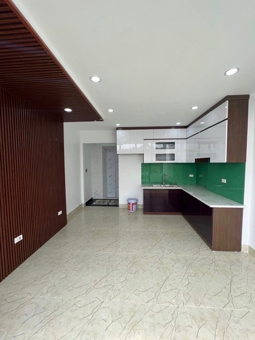 NHÀ MẶT PHỐ GẦN GAMUDA-VỈA HÈ- THANG MÁY NHẬP- 15,1 TỶ