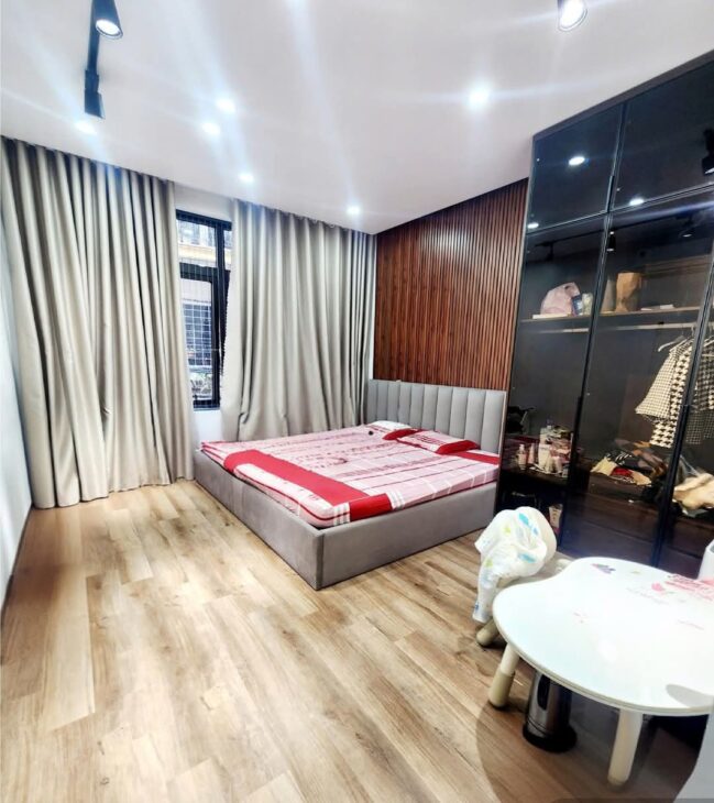 HÓT NHẤT QUẬN HAI BÀ – NHÀ ĐẸP – VỊ TRÍ ĐẸP – Ở RẤT TỐT.