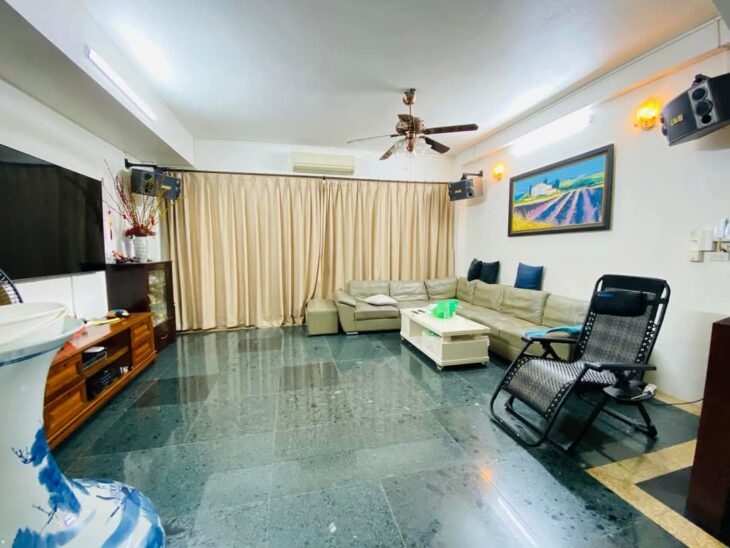 DUY NHẤT ĐỐNG ĐA , 74M ×6 TẦNG THANG MÁY ,NGÕ THÔNG ,SÁT PHỐ ,MẶT TIỀN RỘNG, VF5 QUA NHÀ .