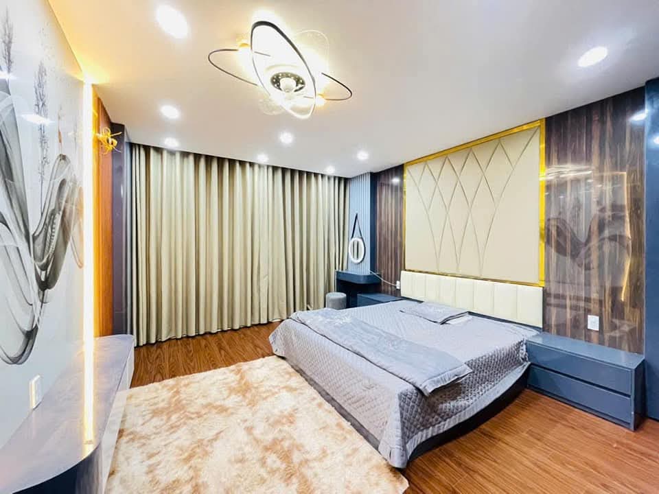 SIÊU HIẾM! HAI BÀ TRƯNG 6TẦNG THANG MÁY CAO CẤP – FULL NỘI THẤT XỊN 2 THOÁNG AN SINH ĐỈNH Ở TỐT