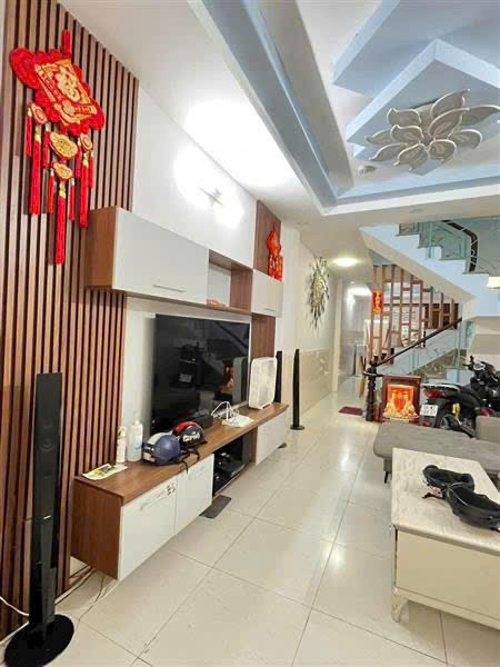 NHÀ PHỐ 3 TẦNG ĐẸP – ĐƯỜNG 77, TÂN QUY, QUẬN 7 – 52M2- 6 ,8TỶ