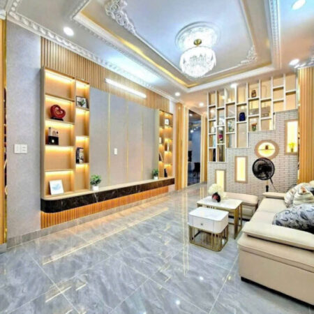 CƠ HỘI HIẾM CÓ! NHÀ PHỐ 3 TẦNG QUẬN 7 – VỊ TRÍ VÀNG SÁT PHÚ MỸ HƯNG